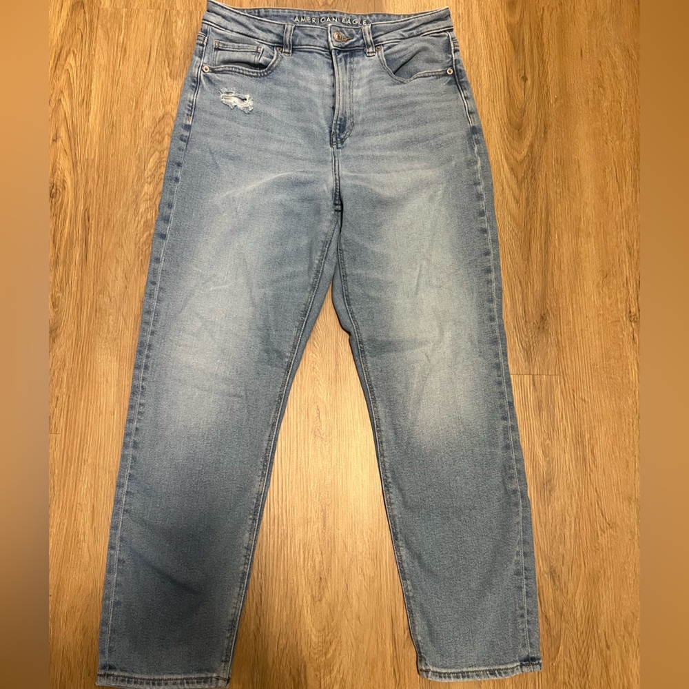 American Eagle Women’s Stretch  Mom Jeans